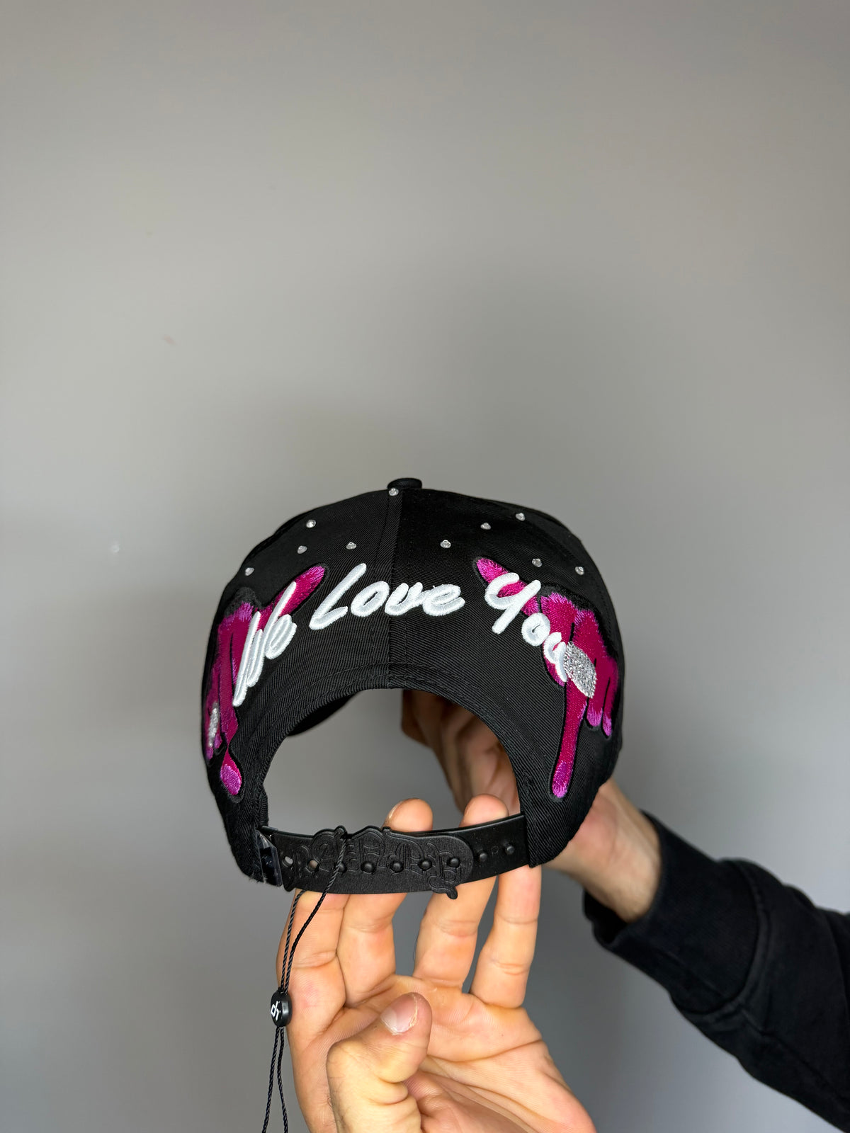 Dandy Hats X Tombochio