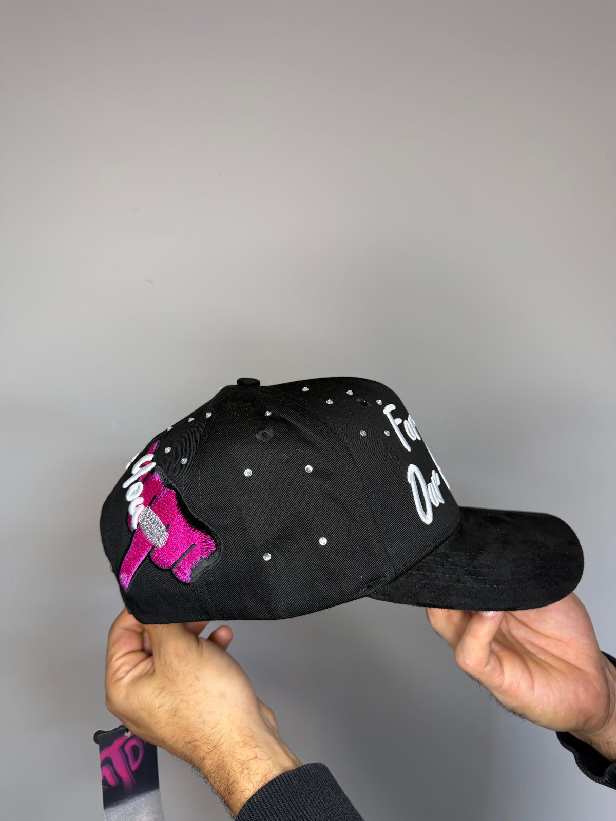 Dandy Hats X Tombochio